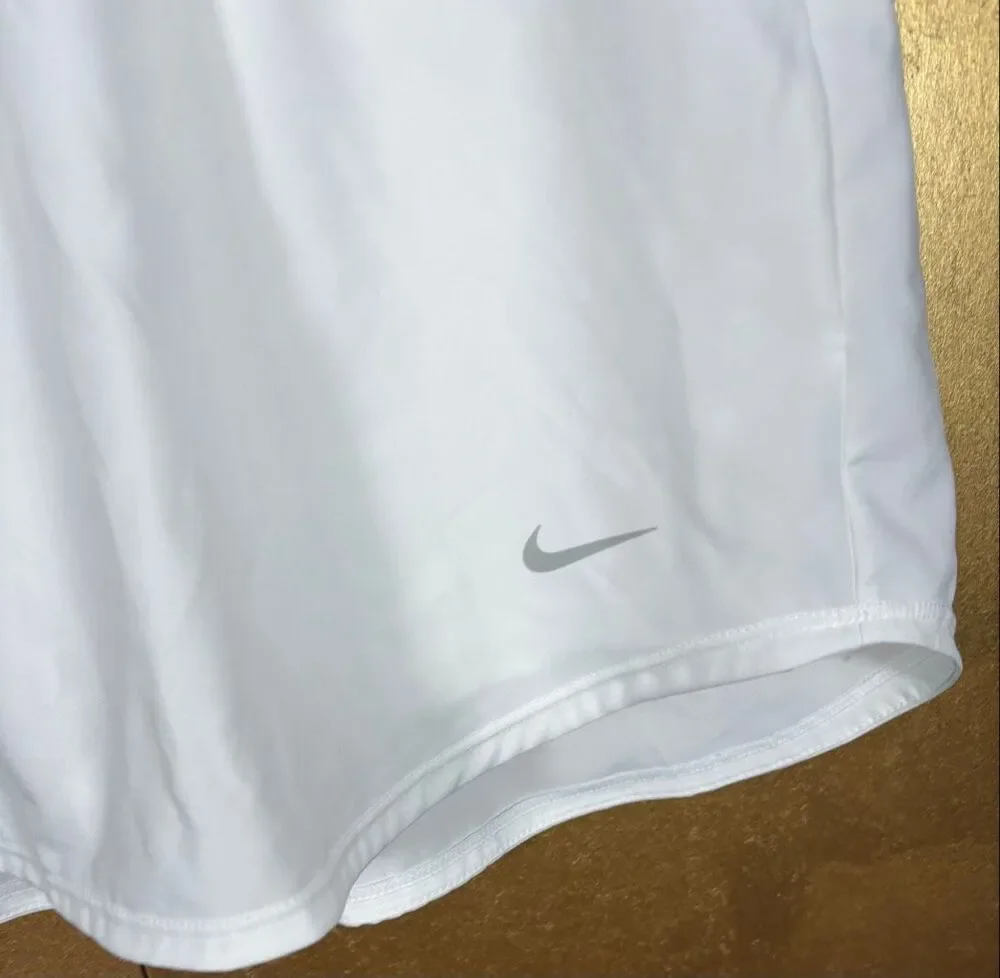 Nike High waisted skort size M